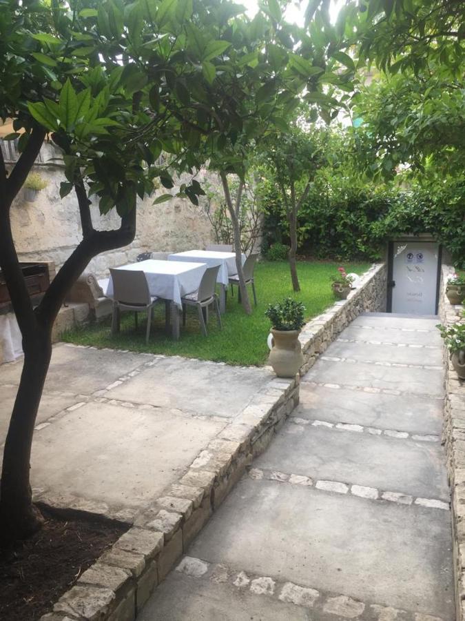 House Garden Modica Apartamento Exterior foto