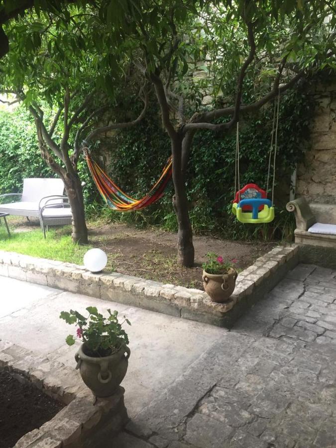 House Garden Modica Apartamento Exterior foto